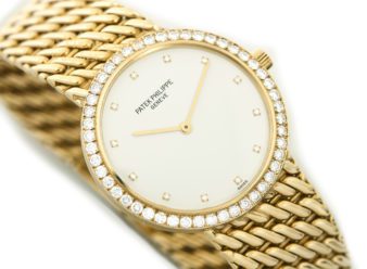 PP1309 Patek Philippe Diamond Bezel 18ct Gold_1 wm