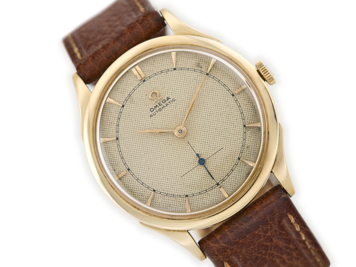 Omega Bumper Automatic Cal.331 18ct 1945 | Vintage Gold Watches